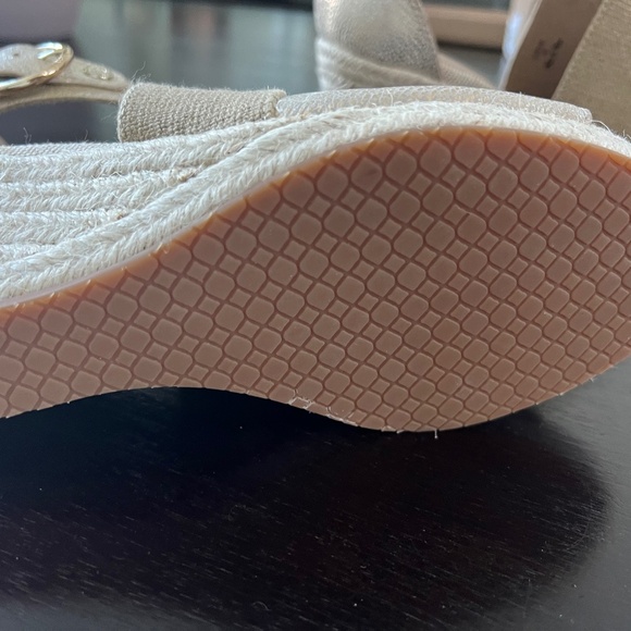 NYDJ Charisma Wedge Espadrilles Women's size 8 - Picture 4 of 16
